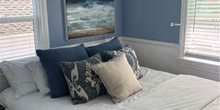 227 Apolena Avenue Gallery 23