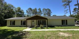 605 Honeysuckly Lane Gallery 1