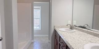 Spacious 4-Bedroom Home with Large Yard and Dual Garages in Cookeville Gallery 19