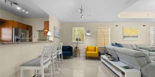 18413 NE 27th Ct Gallery 7