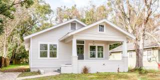 2 Bedroom 2 Bath Single Family House 704 Marine in Mobile, AL 36604 2 Bedroom 2 Bath Single Family House 704 Marine in Mobile, AL 36604 Gallery 1