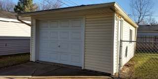 2 bed 1 bath Royal Oak ranch Gallery 14