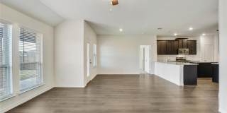 500 Cowboy Way Gallery 8