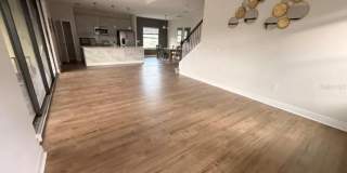 187 BROOKES Place Gallery 7