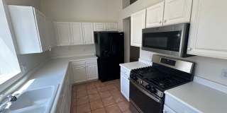 2 Bedroom Plus Office - 2 Bathroom - Desert Ridge Area - Phoenix Gallery 8