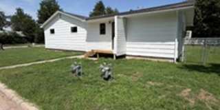 3 bedroom, 2 bath with huge den or bonus room Gallery 6