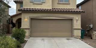 686 W Calle Canto Sereno Gallery 1