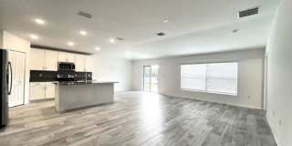 4 Bedroom 2 bath home in the Preserves at LPGA for RENT! Gallery 5