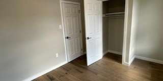 2723 SEARS Street Gallery 16