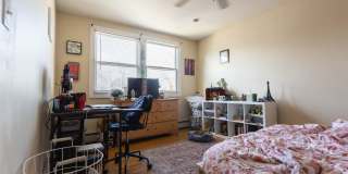 Renovated 5 Bed / 3 Bath in Brighton – 3 Parking Spots – W/D in Unit – 9/1 Gallery 8