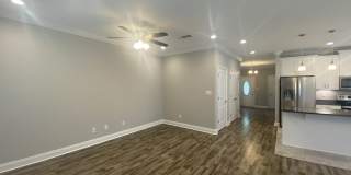 8461 Laredo Street Gallery 16