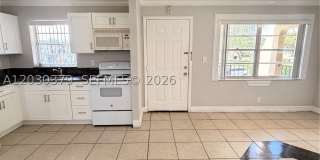 412 Lakeside Dr Gallery 16