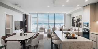 Ren Gallery 23