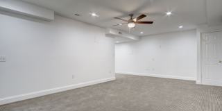 Updated 4 BD, 3.5 BA Stately Colonial on Kalmia RD in NW DC!! Gallery 39