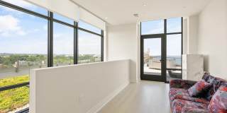 1201 N ROYAL ST #706 Gallery 38