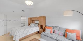 540 Brickell Key Dr UNIT 500 (A11959509) Gallery 11