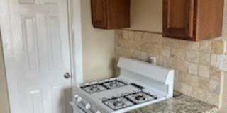 315 Fair Ave Gallery 9