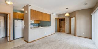 AFFORDABLE CONDO!! 2 Bedroom, 2 Bath Condo in Waukee Gallery 6