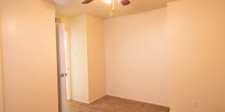 Plaza Square Apartments Gallery 22