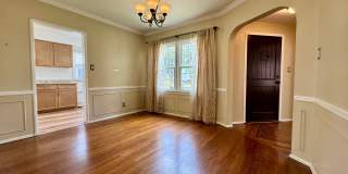 Charming House  with Large yard Gallery 22