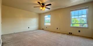 Beautiful Two Bedroom Townhouse in Plum! Equipped Kitchen, Patio & More! Call Today! Beautiful Two Bedroom Townhouse in Plum! Equipped Kitchen, Patio & More! Call Today! Gallery 6
