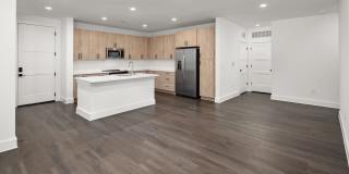 The Argos Apartments at Grant Park Gallery 17