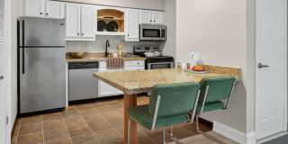 The Shelton Grove Gallery 8