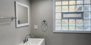 Brand new rehab luxury coach house in Albany Park Gallery 12