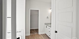 171 Gavin Gallery 13