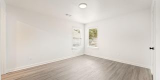 2516 S Fannin Avenue Gallery 13