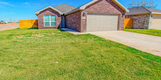 New Beginnings Start At AMRR: 4 bedrooms in Frenship District Available! Gallery 1