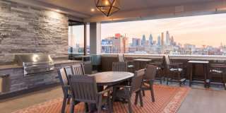 235 N COLUMBUS Boulevard Gallery 7