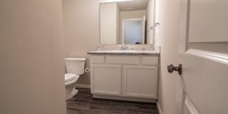 Willowbend - 1919 Langford Ave Gallery 20