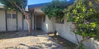 3 Bedroom 2 Bathroom Home for Rent in Hanford Gallery 1