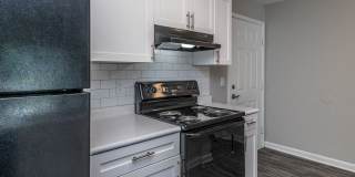 Crossings at Hazelwood Gallery 19