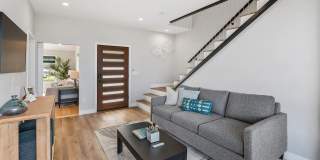 5830 Desert View Dr Gallery 21