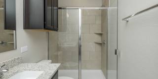 Beautifully designed and thoughtfully maintained duplex Gallery 25