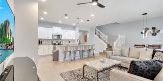 8827 GENEVE Court Gallery 30