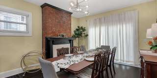 1756 Oak Street Gallery 7