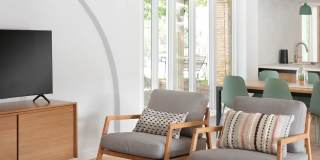 Tara Gallery 19