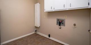 1011 Mcdale Lane Gallery 17