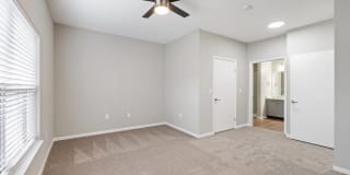 Mallard Crossing Apartments Gallery 10