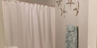 Aqua on 25th Gallery 22