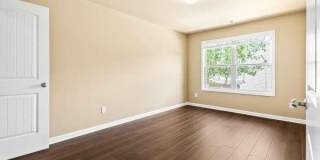 3920 LAKE MANOR Way Gallery 19