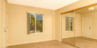 Creekside Gallery 14