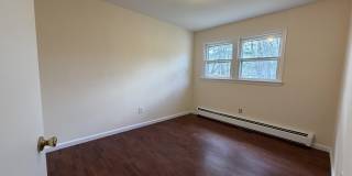 1037 Chipperfield Drive Gallery 14