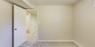 43537 CLIVEDON Court Gallery 37