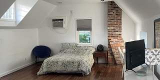 302 South Orange Street Gallery 10