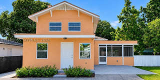 200 NW 17th Ct 200 NW 17th Ct Gallery 1