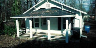 1526 Reid Street Gallery 1